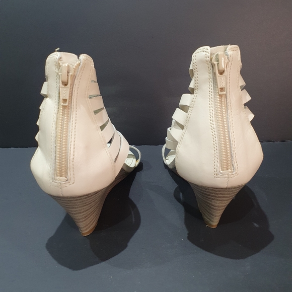 BCBG Never Worn Gladiator Style wedge heels - Picture 3 of 8